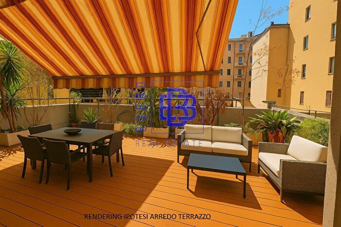 Appartamento trilocale in vendita in Via Carlo Tenca, Milano