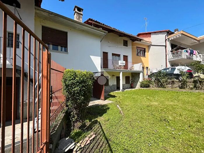 Case in Vendita e in Affitto - 2