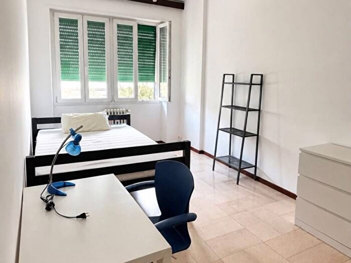 Appartamento trilocale in affitto in Via Teodosio, Città Studi, Milano