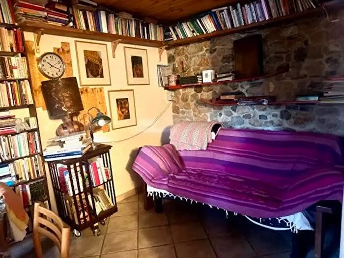 Casa quadrilocale in vendita in Castelnuovo Magra