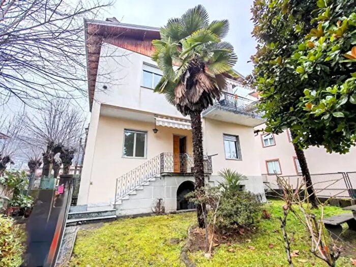 Appartamento quadrilocale in vendita in Via Donne della Resistenza, Baveno