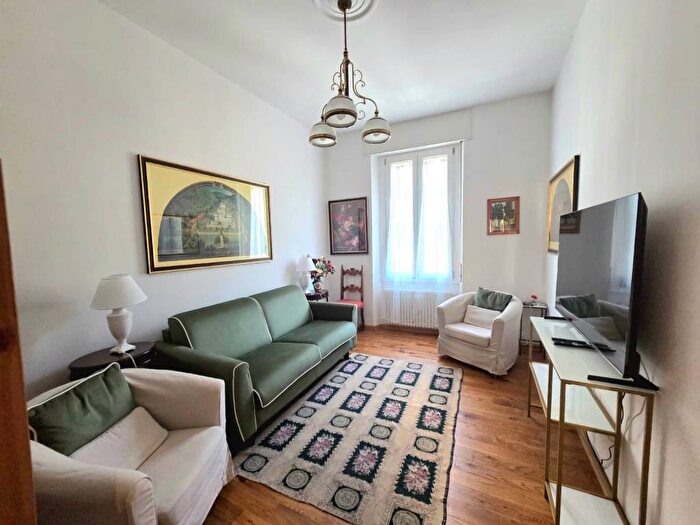 Appartamento trilocale in affitto in Via Francesco Veracini, Porta al Prato San Jacopino, Firenze