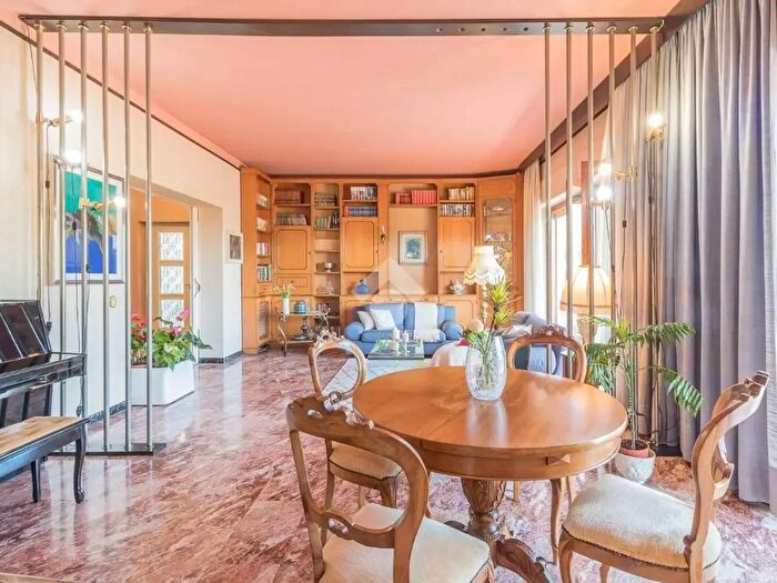 Appartamento con 5 locali in vendita in Via dei Mille Orte Scalo Vt Italia, Orte