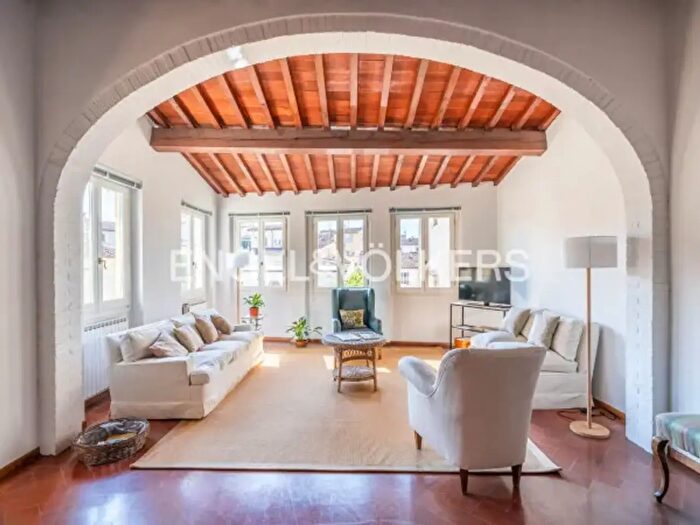 Appartamento con 6 locali in affitto in Via Bettino Ricasoli, Firenze