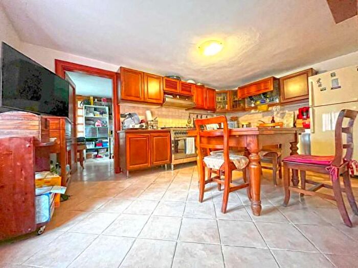 Casa con 5 locali in vendita in BellariaIgea Marina