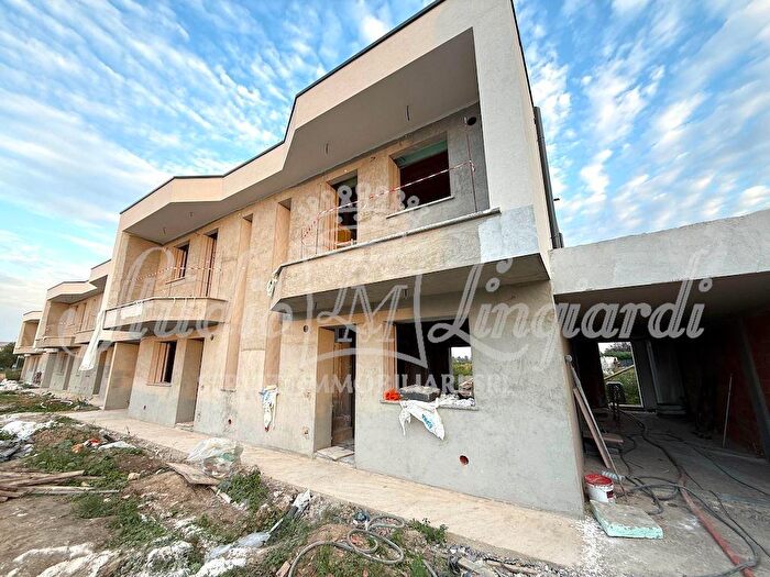 Casa quadrilocale in vendita in Via Dordoni, Cornegliano Laudense