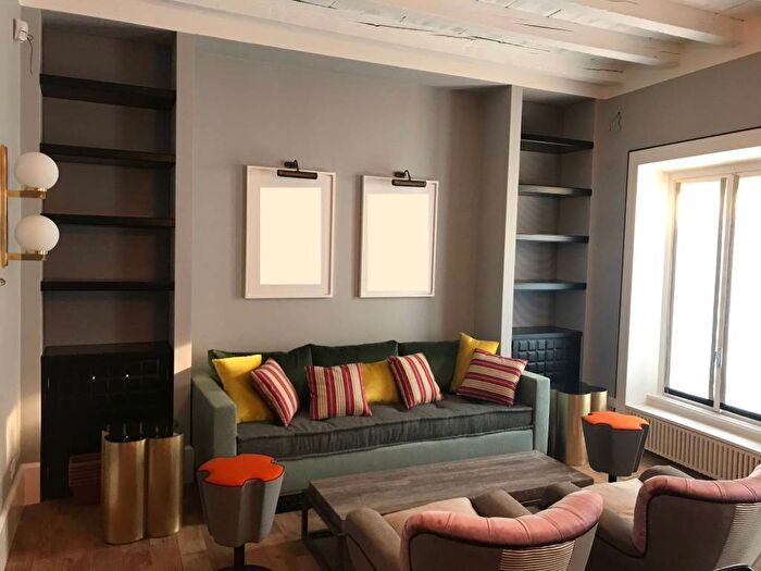 Appartamento bilocale in affitto in via Bigli, Scala Manzoni, Milano