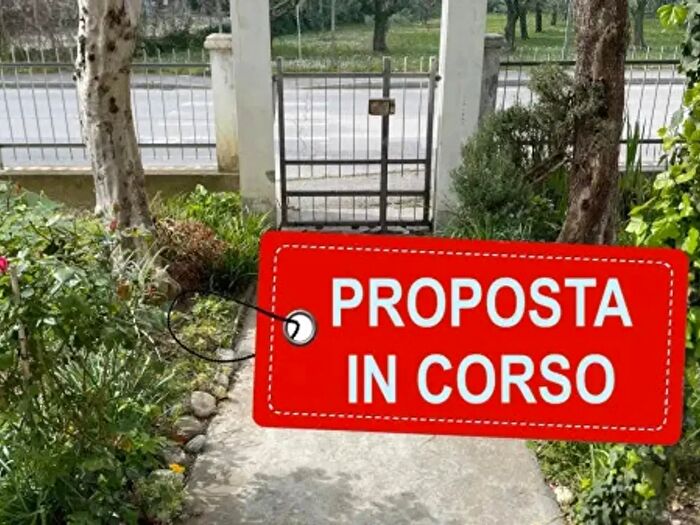 Appartamento con 6 locali in vendita in Misano Adriatico