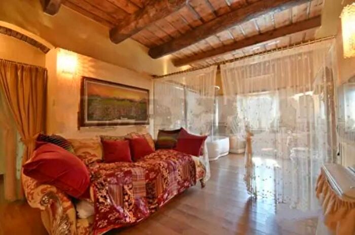 Appartamento in vendita in Vallesenzana, Ascoli Piceno