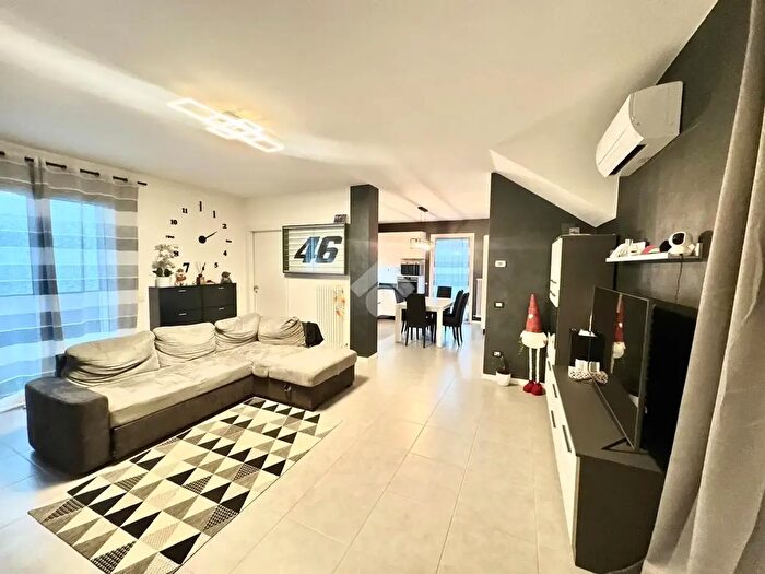 Appartamento trilocale in vendita in Santa Maria Di Sala