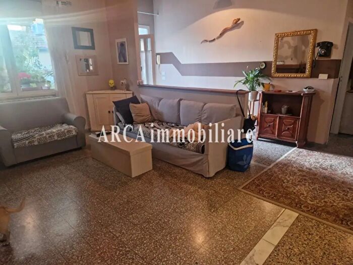 Appartamento quadrilocale in vendita in Pietrasanta