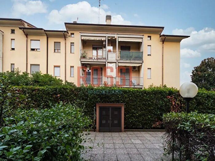 Appartamento bilocale in affitto in Via Bramante da Urbino, Monza