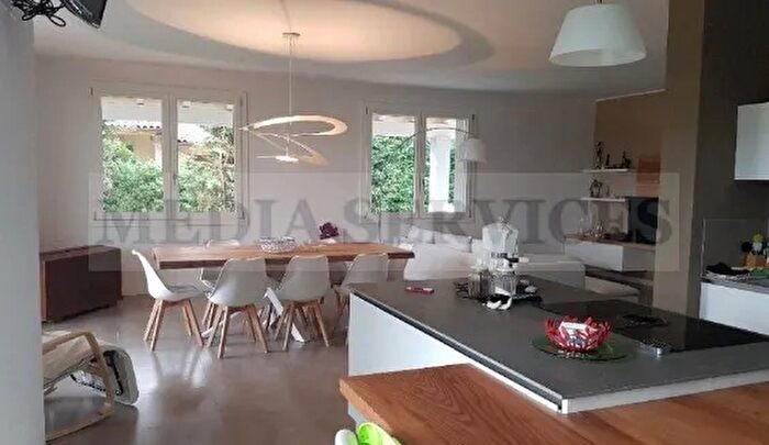 Casa quadrilocale in vendita in Via Frascate N°, Gropello Cairoli