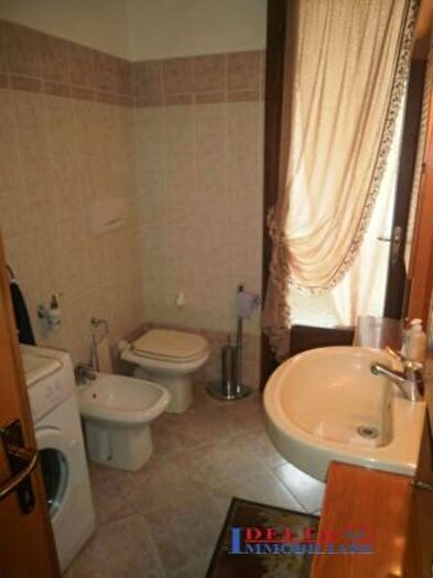 Casa trilocale in vendita in Area Residenziale Rosignano Solvay, Rosignano Marittimo