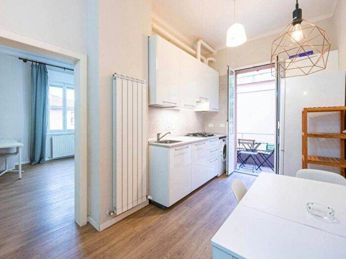 Appartamento trilocale in affitto in Via Camillo Procaccini, Bolognina, Bologna