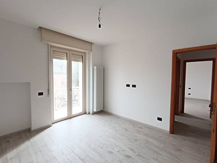 Appartamento quadrilocale in affitto in Quarto Valenzani, Asti