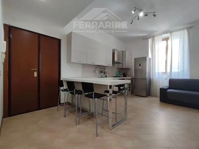 Appartamento trilocale in affitto in Via Pietro Cartoni, Roma