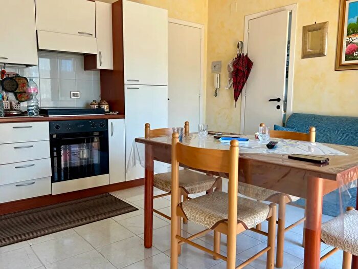 Appartamento trilocale in vendita in Via Perugia, Campomarino
