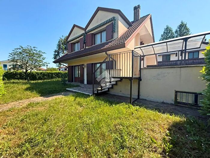 Casa quadrilocale in vendita in Via F Magellano, Mogliano Veneto