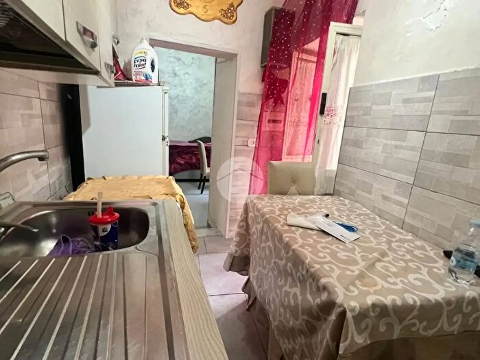 Appartamento monolocale in vendita in Vico Pace, Napoli