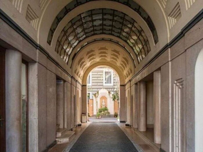 Appartamento bilocale in affitto in Via Giovan Battista Pergolesi, Mergellina Piedigrotta, Napoli