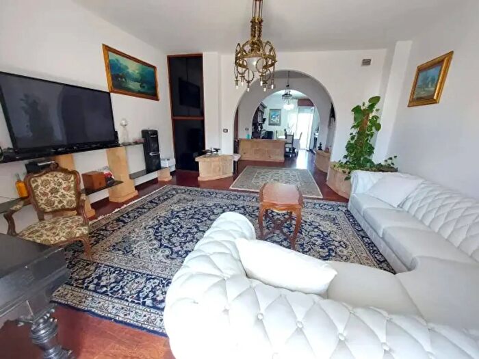 Appartamento quadrilocale in vendita in Via dei Pellai, Tricase