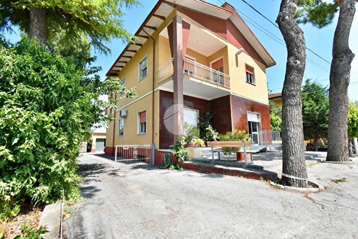 Casa quadrilocale in vendita in Via Celletta dellOlio, Santarcangelo Di Romagna