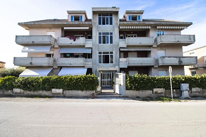 Appartamento quadrilocale in vendita in Via Marco Iachini, Nereto