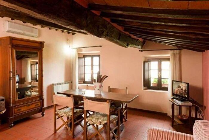 Appartamento trilocale in affitto in Via della Santissima Annunziata, Santissima Annunziata, Lucca