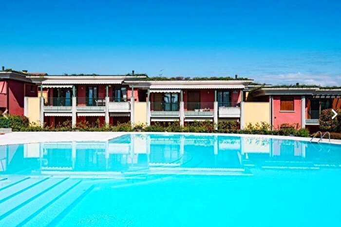 Appartamento bilocale in affitto in via comboni, Rivoltella, Desenzano del Garda