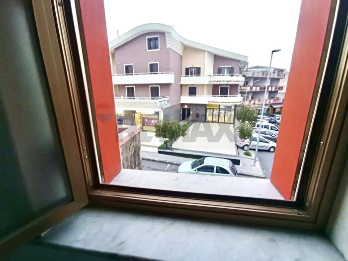 Appartamento trilocale in vendita in Via Fiume, Belpasso