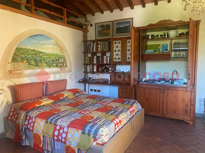 Appartamento monolocale in affitto in Vinci