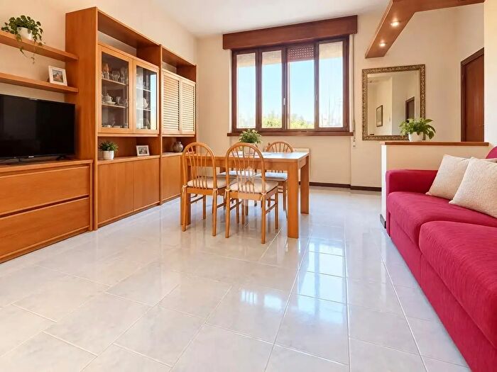 Appartamento quadrilocale in vendita in Via Martiri della Libertà, Manerbio