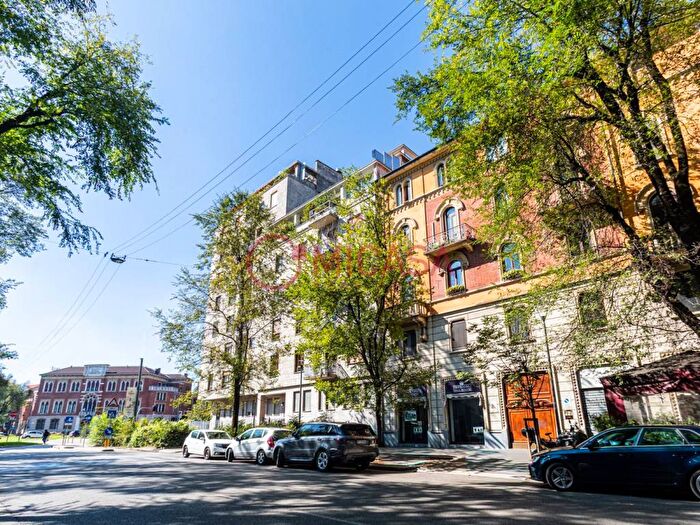 Appartamento bilocale in affitto in Via Tiziano, Pagano, Milano