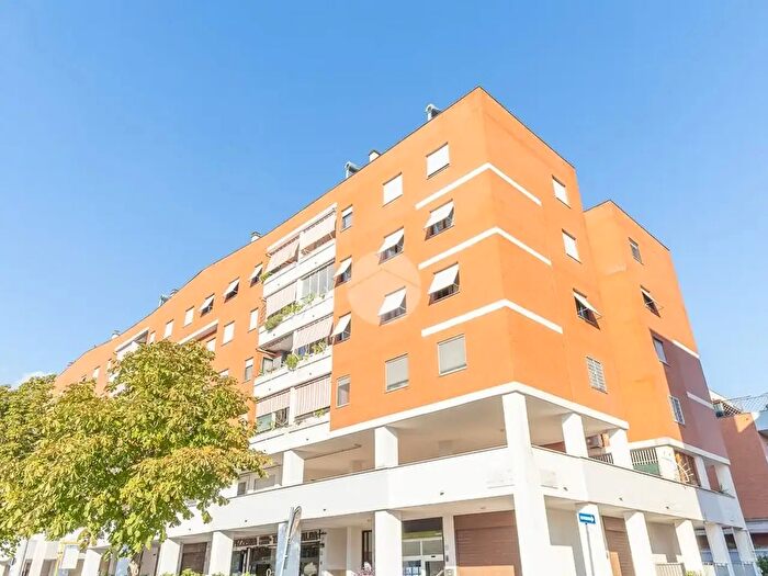 Appartamento quadrilocale in vendita in Viale Ratto delle Sabine, Roma