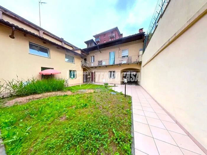 Appartamento bilocale in vendita in Via Leinì, Torino