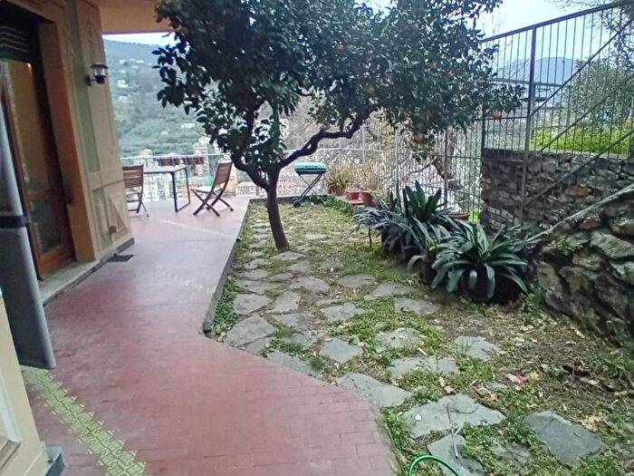 Appartamento bilocale in affitto in Via Privata dei Pini, Centro, Recco