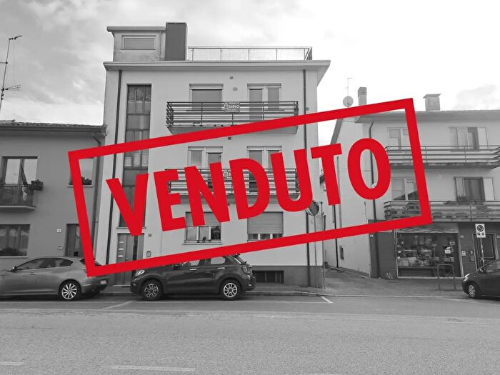 Appartamento trilocale in vendita in Via Roma, Campoformido