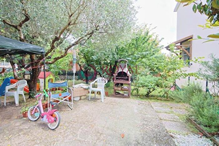 Appartamento trilocale in vendita in Via Nugola Vecchia, Collesalvetti