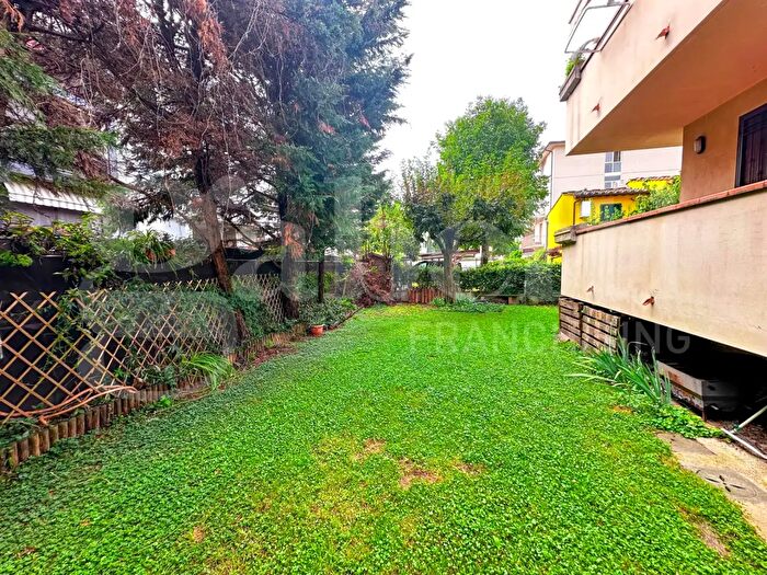 Appartamento quadrilocale in vendita in Viuzzo di Santa Maria a Cintoia, Firenze