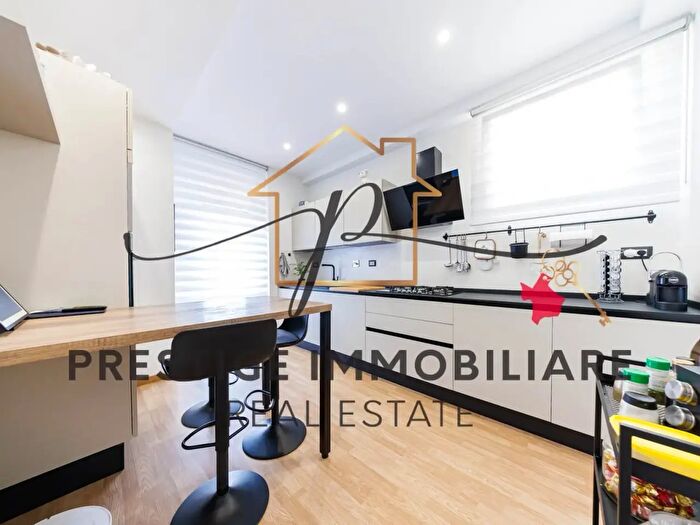 Appartamento trilocale in vendita in Livorno