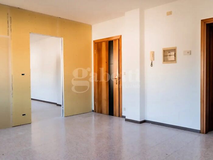 Appartamento bilocale in vendita in Via col d'Artent, Borgo Valbelluna