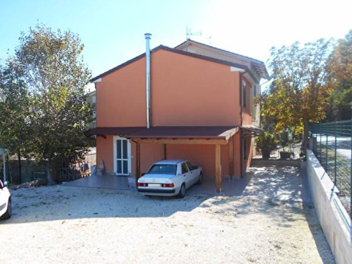 Appartamento quadrilocale in vendita in Via Giorgio Amendola, Jesi