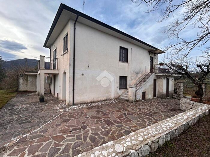 Casa monolocale in affitto in Via Colle Cimento, Atina