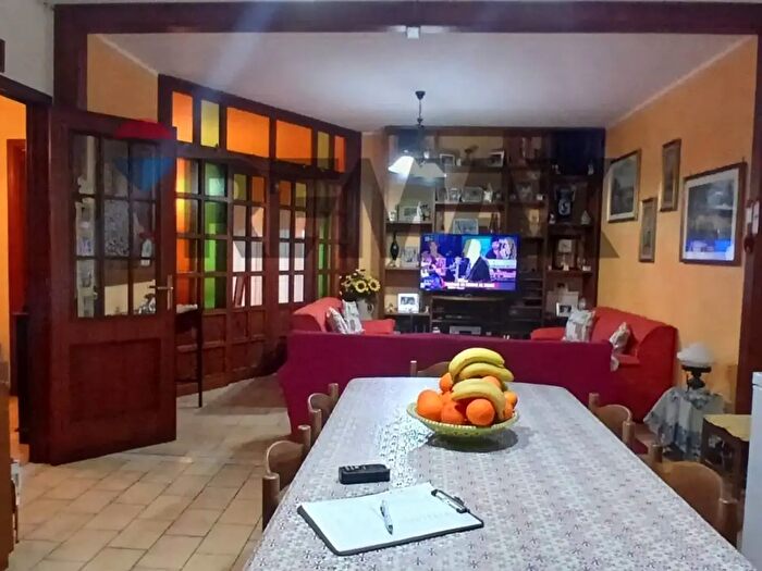 Appartamento quadrilocale in vendita in Via Regina del Cielo, Fiumefreddo Di Sicilia