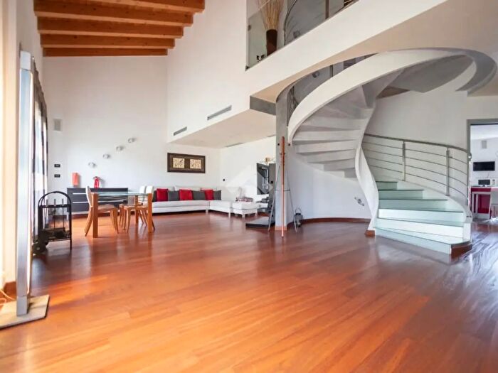 Casa con 5 locali in vendita in Mira