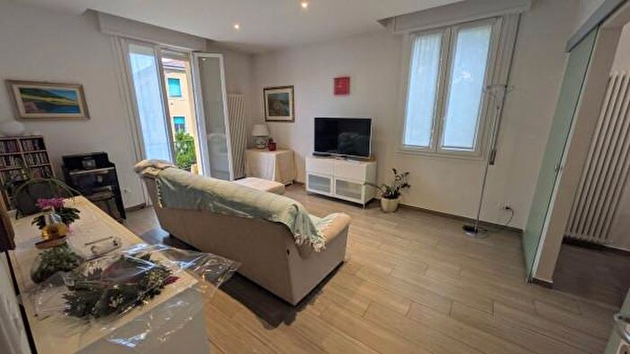 Appartamento con 6 locali in vendita in Bologna