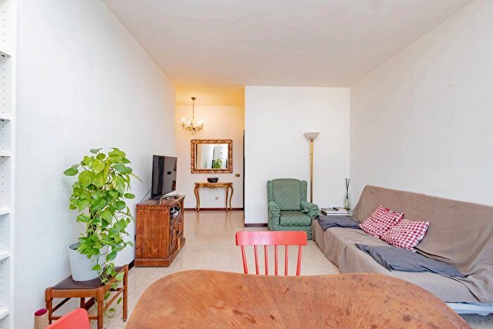 Appartamento quadrilocale in vendita in Via Giacinto Serrati Menotti Milano, Milano