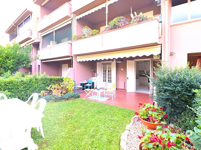 Appartamento bilocale in vendita in Via Isonzo, Loano