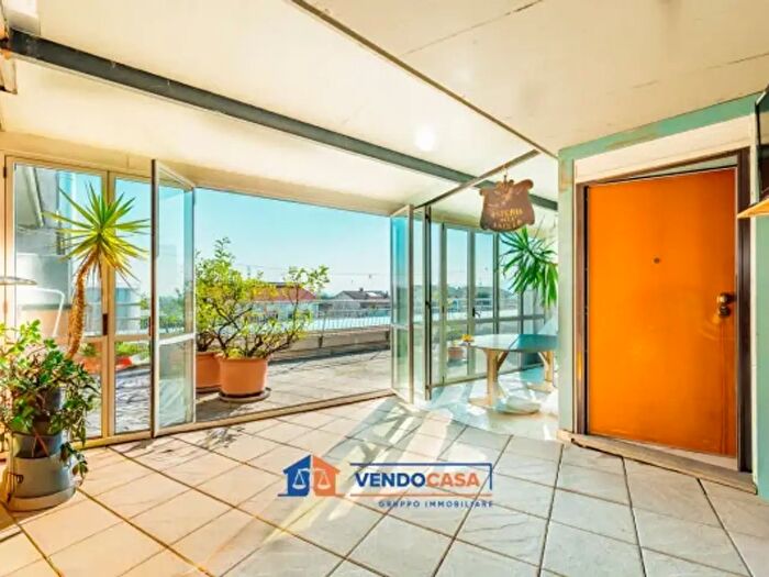 Appartamento con 6 locali in vendita in Via Valle Po, Cuneo